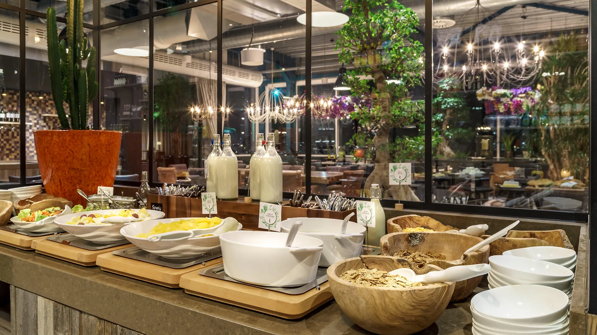 Holiday Inn Hotel Brussels Airport By Ihg Diegem Belgia
